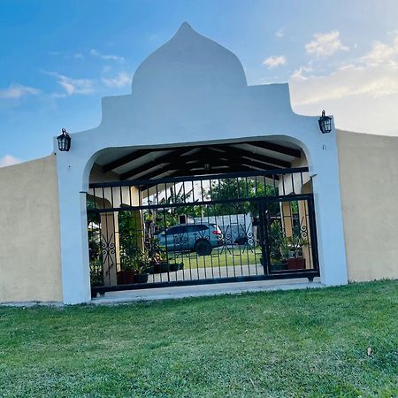 Janessa'S Dwellery Port Vila Exterior foto